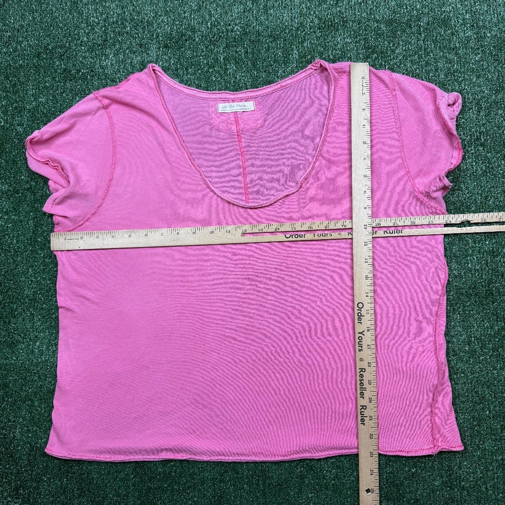 We The Free Shirt Women's Size M Pink Blouse Crop pedShort Sleeve Free People - Picture 3 of 5